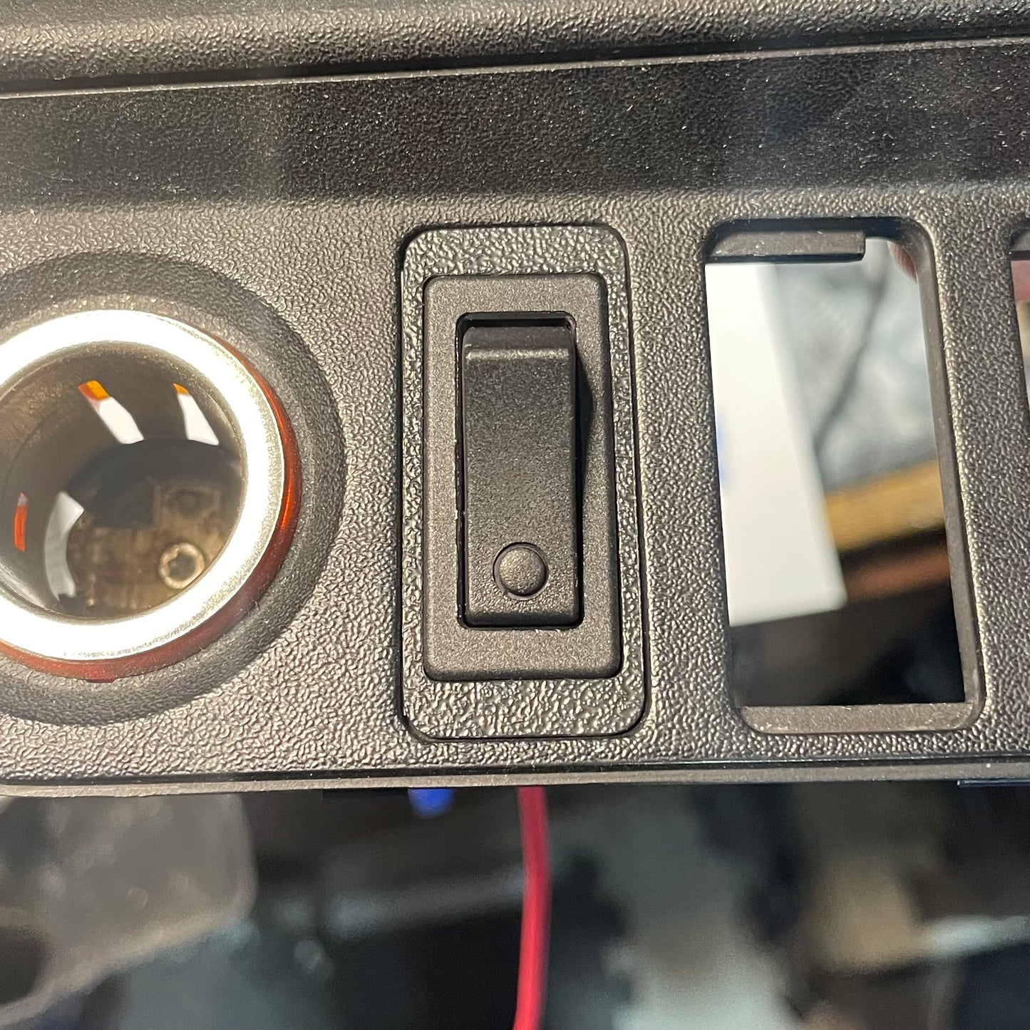E36 AUX Switch