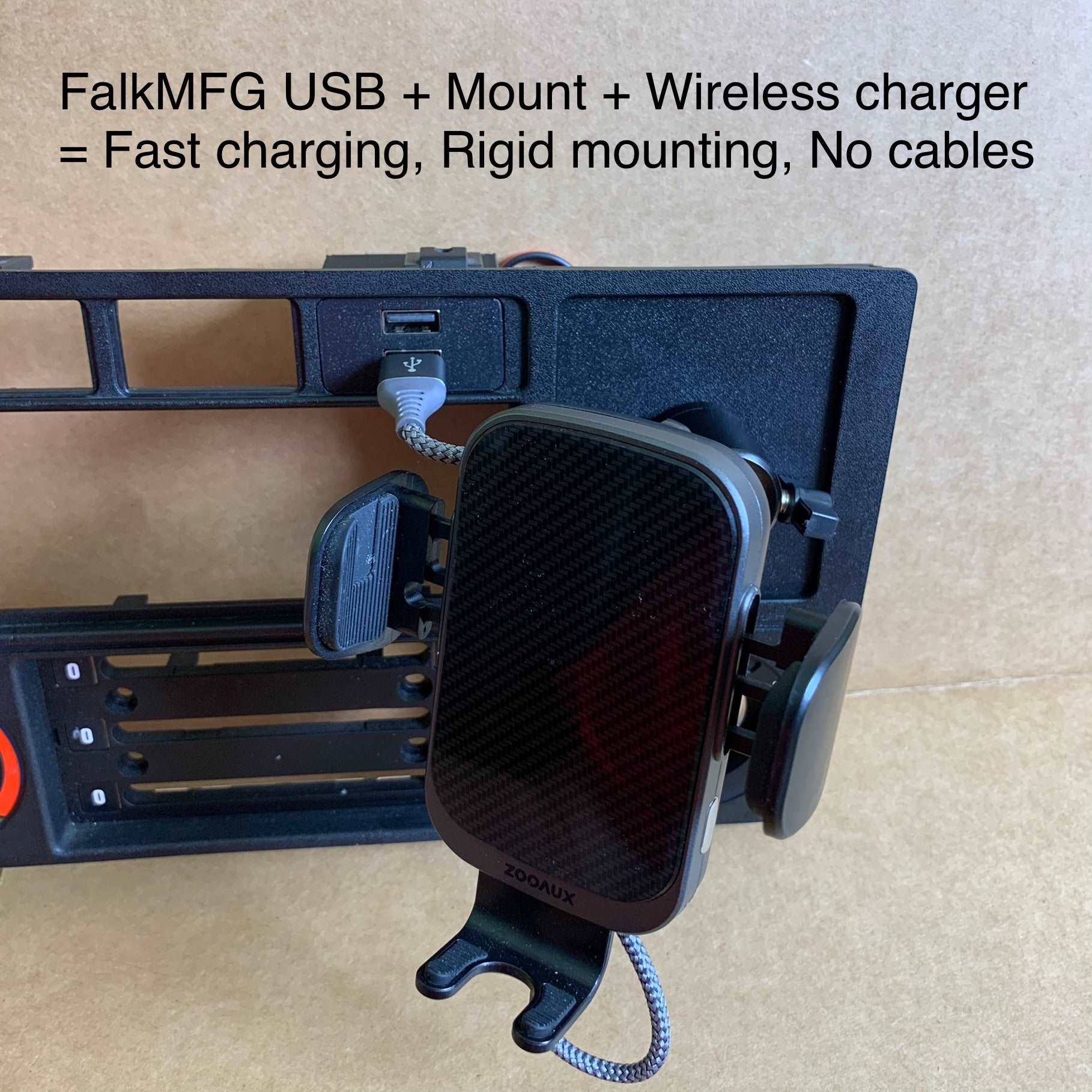 E30 Universal Phone Mount