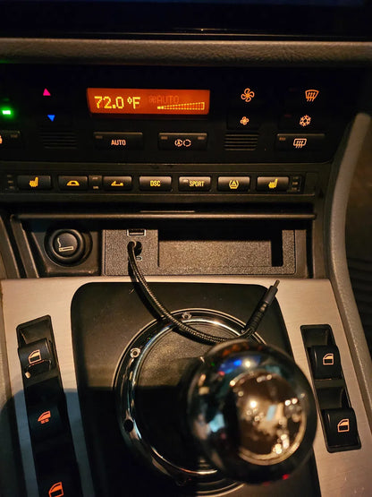 E46 Ashtray + Quick Charge USB Port