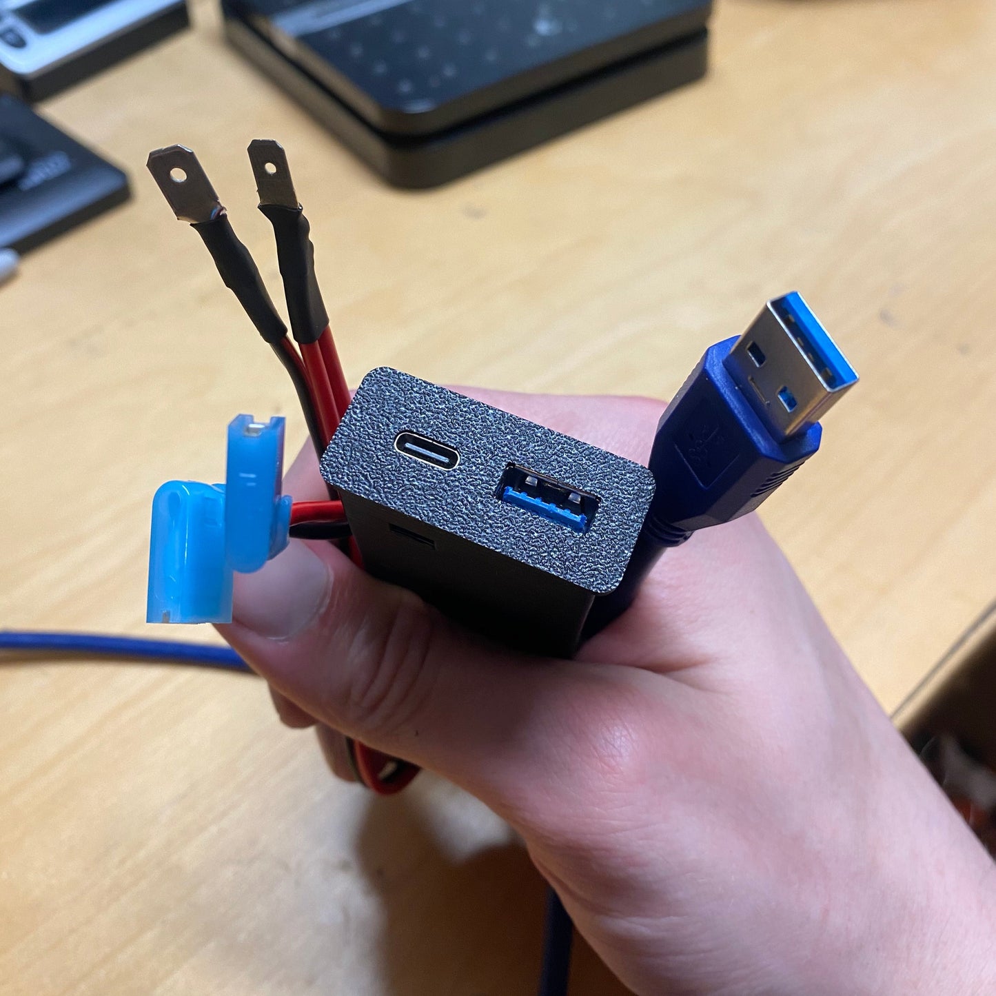 E36 USB Charge Port WITH Data USB 3.0 Extension