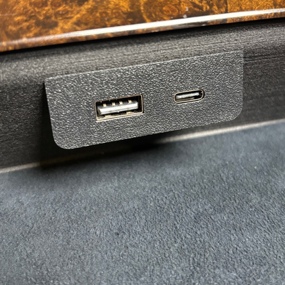 BMW E9X 3 SERIES USB-C+A Fast Charge Tray