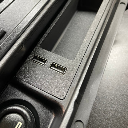 E46 Ashtray + Quick Charge USB Port
