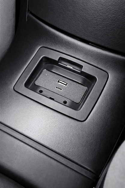 Z4 Quick Charge USB Port - SOS Button Replacement